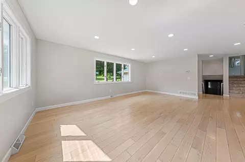 Living - 2518 14th St NE, Faribault, MN 55021 photo 3 of 5