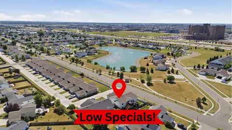 1512 19th Ave E, West Fargo, ND 58078