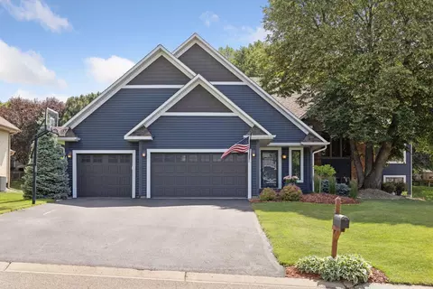 4620 Minnesota Ln N, Plymouth, MN 55446