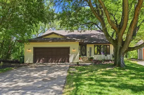 1861 Stinson Blvd, New Brighton, MN 55112