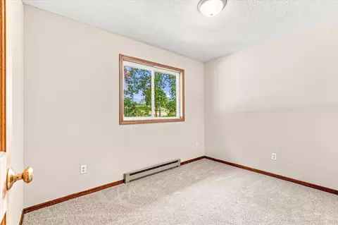 Bedroom - 2219 Windsor Rd, Saint Cloud, MN 56301 photo 3 of 5