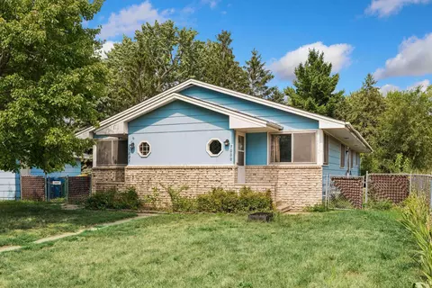 7004 74 12 Ave N, Brooklyn Park, MN 55428