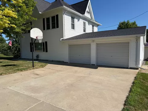 Other - 124 N Spring Ave, Springfield, MN 56087 photo 2 of 2