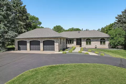 8583 Bower Path, Inver Grove Heights, MN 55076