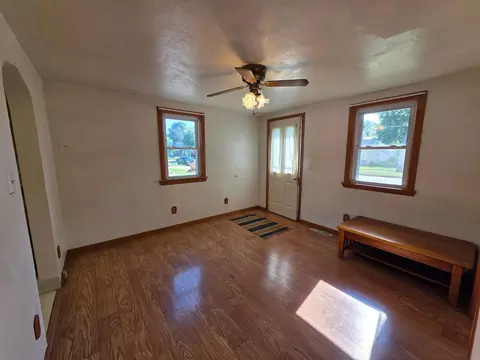 Living - 1108 11th St NW, Austin, MN 55912 photo 1 of 3