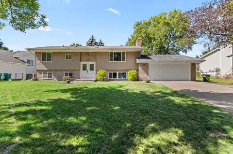 2449 Pearson Pkwy, Brooklyn Park, MN 55444