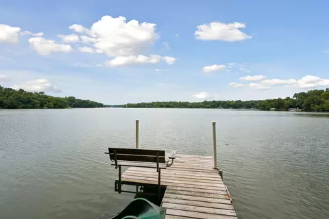 15704 109th St NW, South Haven, MN 55382