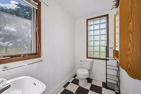 Bath - 7471 30th St NE, Saint Michael, MN 55376 photo 1 of 3