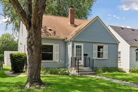 2908 Hampshire Ave S, Saint Louis Park, MN 55426