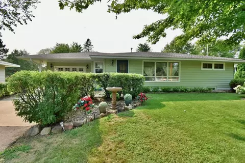 Exterior - 2305 10th Ave S, Saint Cloud, MN 56301 photo 6 of 8