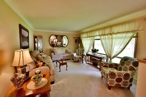 Living - 2305 10th Ave S, Saint Cloud, MN 56301 photo 1 of 2
