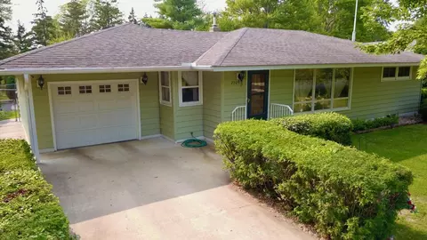 Exterior - 2305 10th Ave S, Saint Cloud, MN 56301 photo 7 of 8