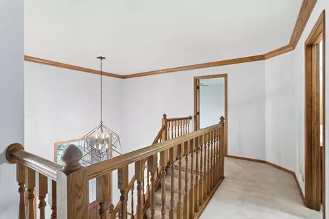 Entry Way - 1467 Kings Crst, Eagan, MN 55122 photo 1 of 3