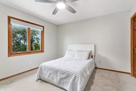 Bedroom - 1467 Kings Crst, Eagan, MN 55122 photo 2 of 8