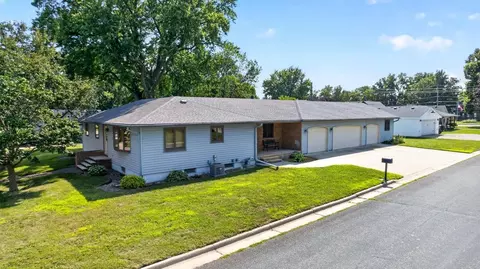 307 2nd Ave NE, Kasson, MN 55944