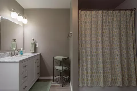 Bath - 18422 483rd St, Mcgregor, MN 55760 photo 3 of 3