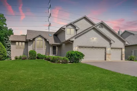 9000 Ashley Ter, Brooklyn Park, MN 55443