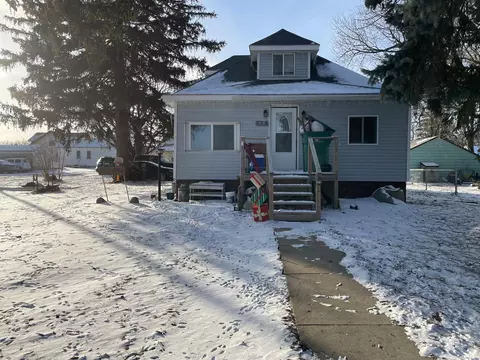 108 N West St, Ceylon, MN 56121 photo 2