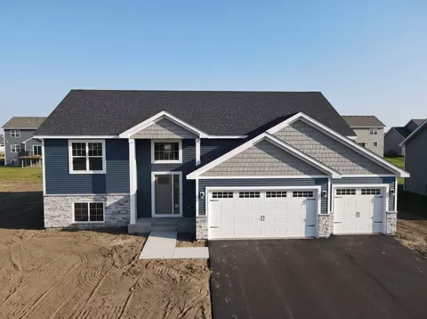 1001 Misty Meadow Blvd, Buffalo, MN 55313