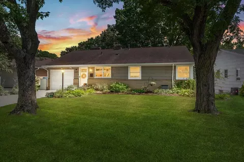 3341 Decatur Ln, Saint Louis Park, MN 55426