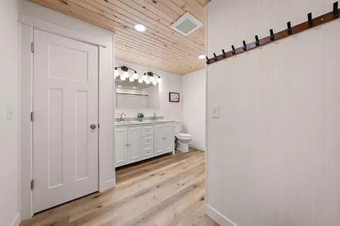 Entry Way - 271 Eagle Ridge Dr, Roberts, WI 54023 photo 5 of 5