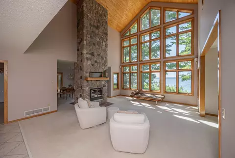 Living - 4249 Timber Dr NW, Hackensack, MN 56452 photo 3 of 10