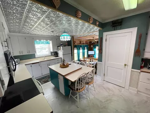 Kitchen - 56631 149th Ave, Gonvick, MN 56644 photo 1 of 6