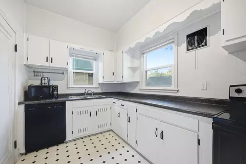 Kitchen - 403 14th St S, Fargo, ND 58103 photo 2 of 5