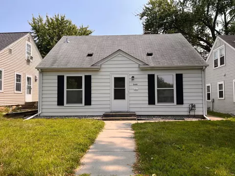 5449 30th Ave S, Minneapolis, MN 55417