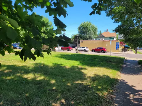 7 Th St W, Saint Paul, MN 55102