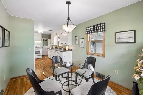 Dining - 150 Johnson Ave, Red Wing, MN 55066 photo 1 of 2