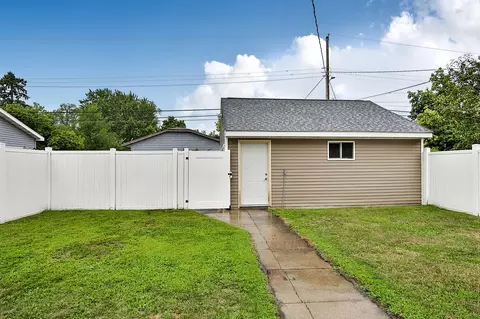 Exterior - 745 27th Ave N, Saint Cloud, MN 56303 photo 4 of 5