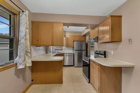 Kitchen - 745 27th Ave N, Saint Cloud, MN 56303 photo 3 of 3