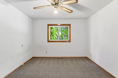 Bedroom - 7435 Kurt St, Loretto, MN 55357 photo 3 of 5