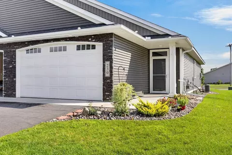 230 11th Ave S, Princeton, MN 55371