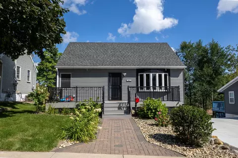 4025 7th Pl NW, Rochester, MN 55901