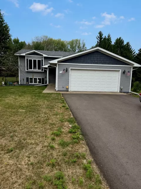 1397 Bilmar Ave, New Richmond, WI 54017