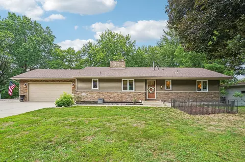 17425 Java Ct N, Lakeville, MN 55044