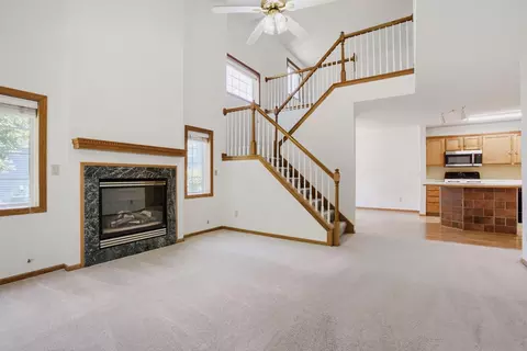 2108 Willow Cir, Hugo, MN 55038 photo 5