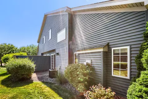 2108 Willow Cir, Hugo, MN 55038 photo 26