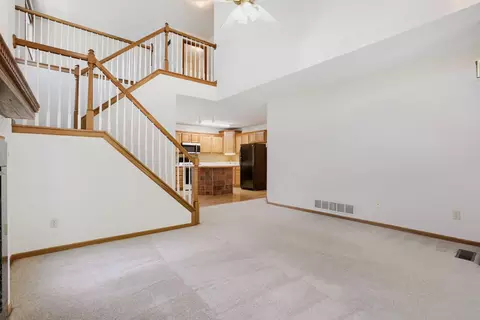 2108 Willow Cir, Hugo, MN 55038 photo 6