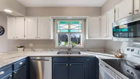 Kitchen - 308 23rd St SE, Willmar, MN 56201 photo 2 of 3