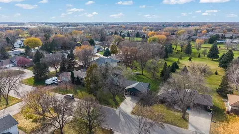 View/Area - 308 23rd St SE, Willmar, MN 56201 photo 1 of 9