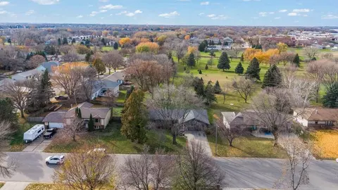 View/Area - 308 23rd St SE, Willmar, MN 56201 photo 2 of 9