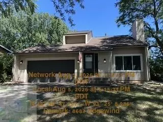 8687 Ridgewind Rd, Eden Prairie, MN 55344