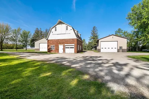 Exterior - 12964 E 270th St, Kenyon, MN 55946 photo 13 of 20