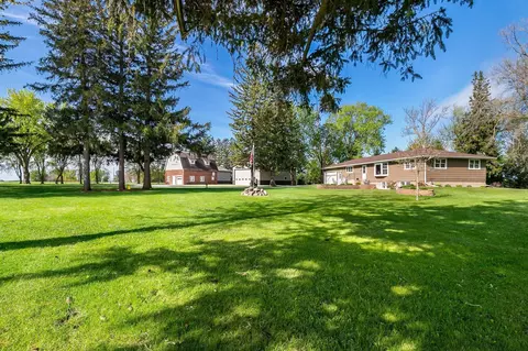Exterior - 12964 E 270th St, Kenyon, MN 55946 photo 5 of 20