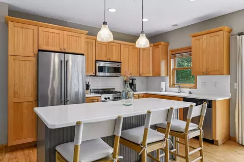 Kitchen - 5757 Sunset Rd, Mound, MN 55364 photo 6 of 6