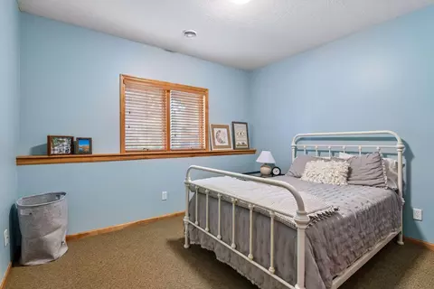 Bedroom - 5757 Sunset Rd, Mound, MN 55364 photo 4 of 4