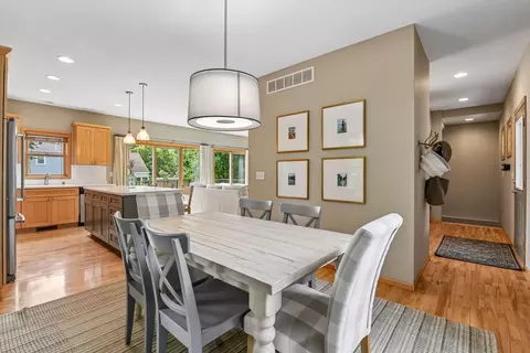 Dining - 5757 Sunset Rd, Mound, MN 55364 photo 3 of 3